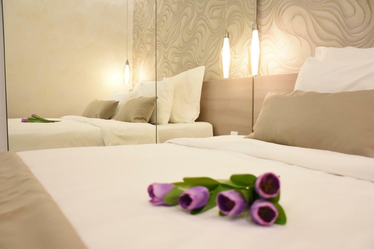 Royal Park Appartement Belgrado Buitenkant foto
